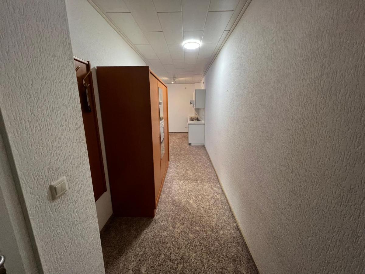 Hotel Rehkitz Halle  Экстерьер фото